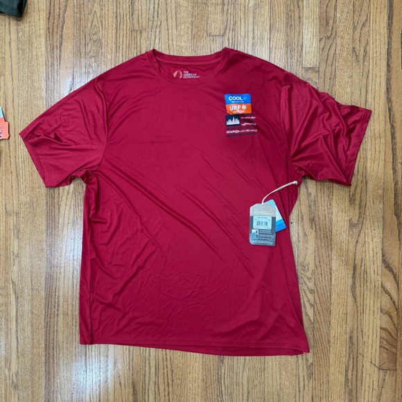 LOT 4 Men’s UPF/Sun Protection/Swim Shirts XL-XXL NWT - Picture 3 of 6